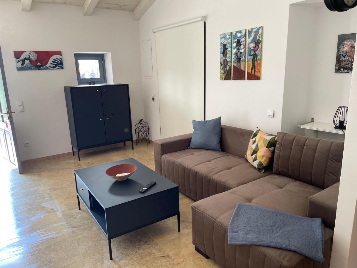 Holiday Home Ava1 With Pool & Holiday Home Ava2 With Whirlpool Baderna Esterno foto